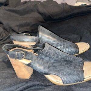 Black Leather Women's Sandals